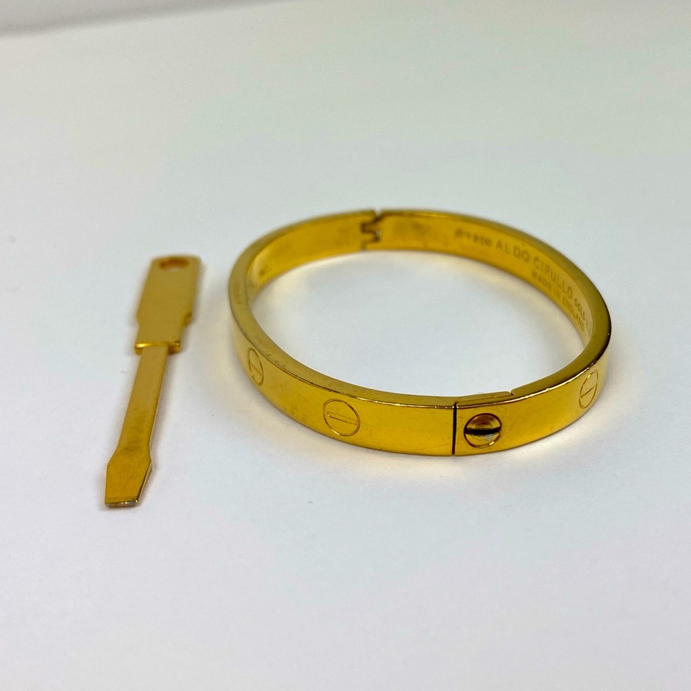 Vintage Love Bracelet